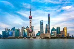 The Oriental Pearl TV Tower The Sparkling Pearls in The China Sky
